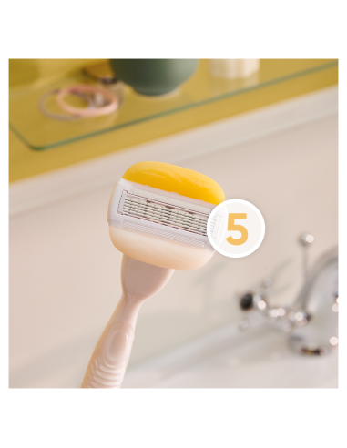 Gillette Venus ComfortGlide Coconut Plus Olay,...